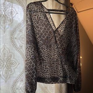 Stylish Women's Patterned Top